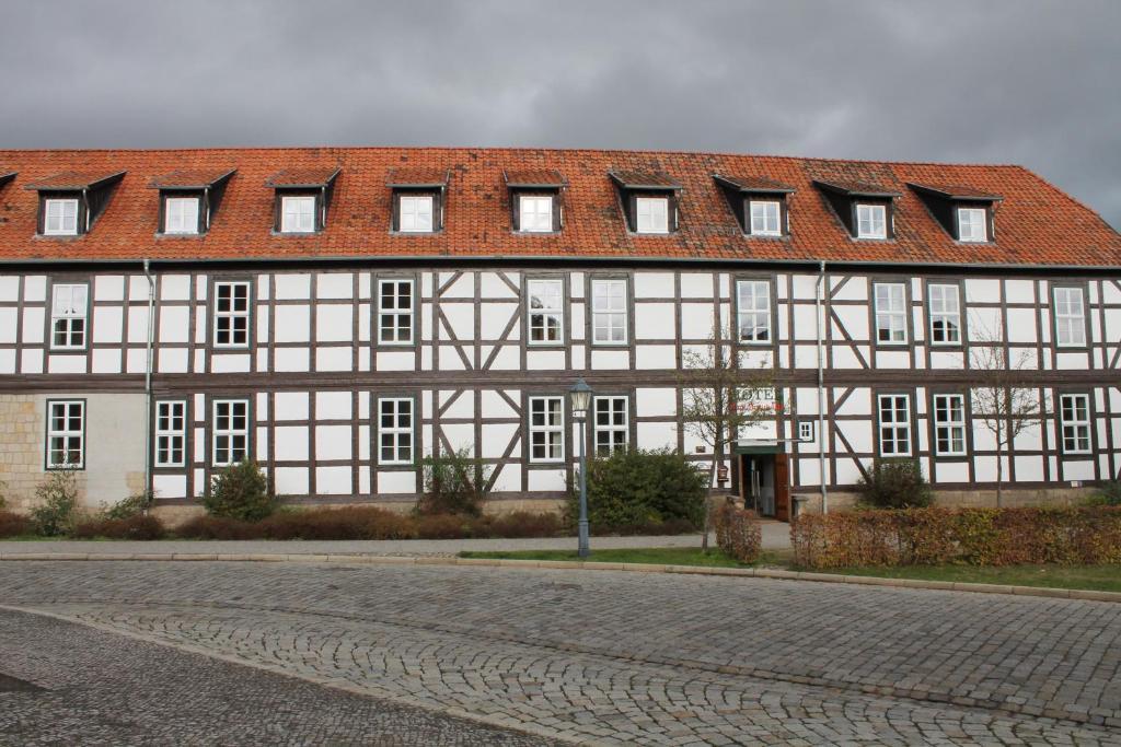 Hotel Zum Brauhaus Quedlinburg Exteriör bild